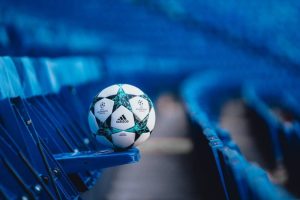 Read more about the article stade de football en france Adidas football dévoile le ballon officiel de la champions league 2017/18
