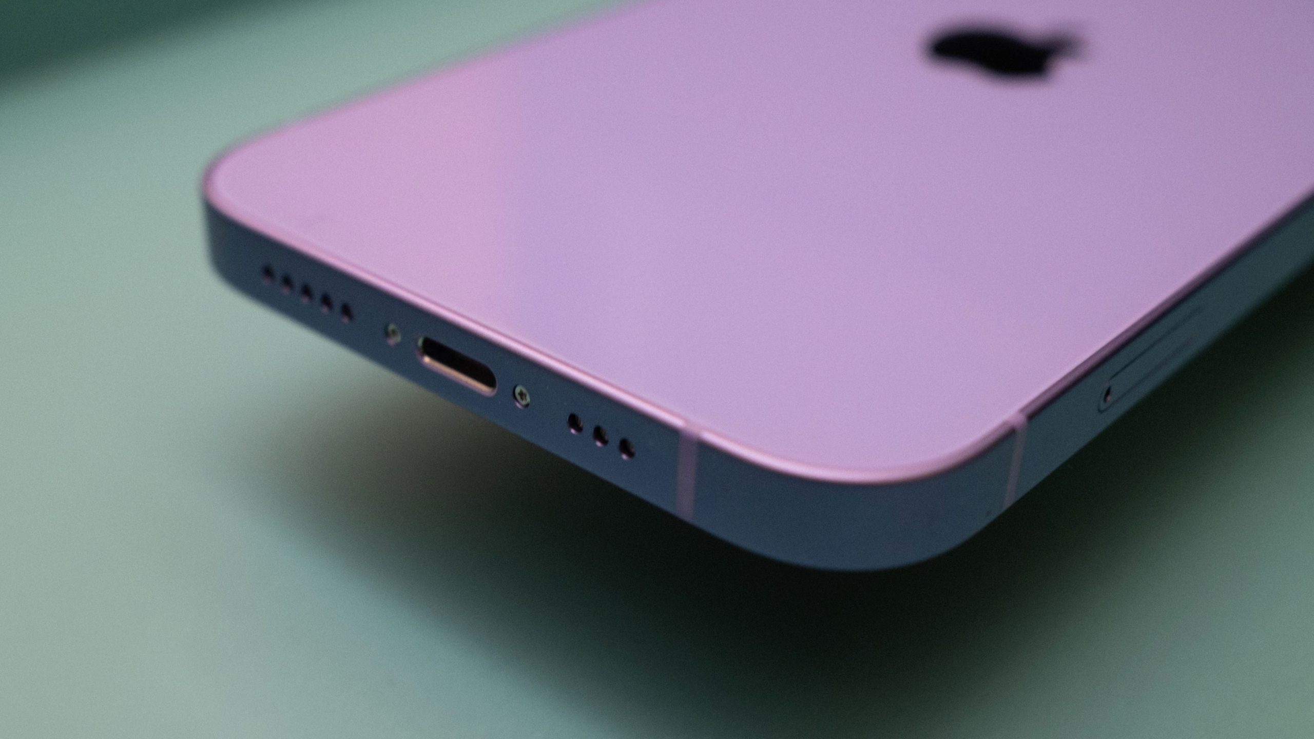 Read more about the article iphone 14 pro purple wallpaper Purple iphone 14 wallpaper pack